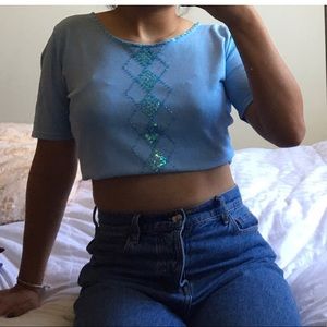 Light blue top  💎
